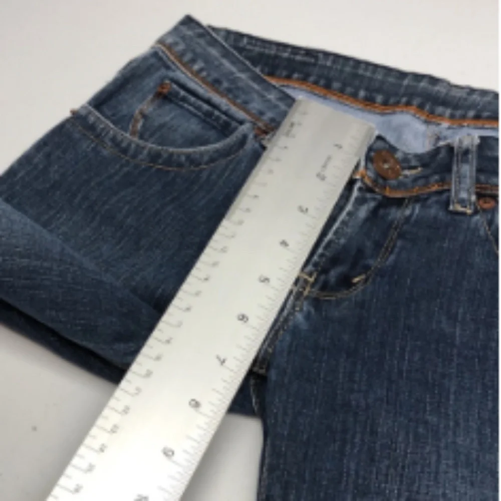 VINTAGE HUMAN JEANS FLAP POCKET MID-RISE JEANS 27x30 ⭐️